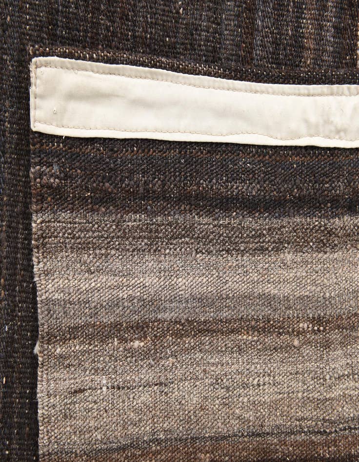 Detail image of  4' 4 x 5' 9  Hand Woven Kilim Modern Wool Rug