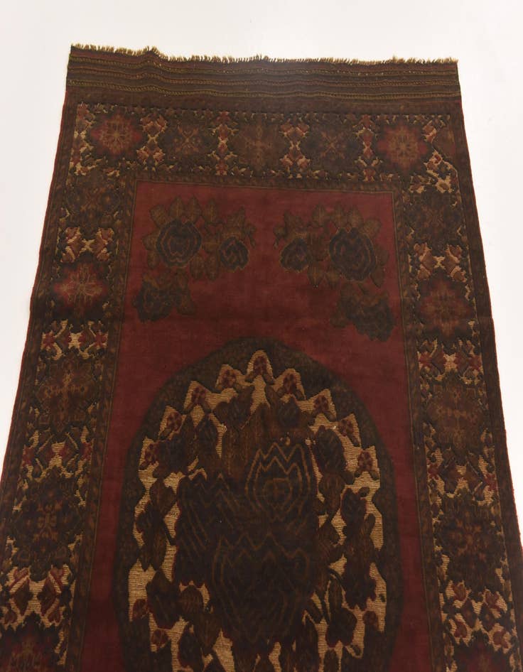 Detail image of  3' 10 x 6' 3  Hand Knotted Sumak Wool Rug