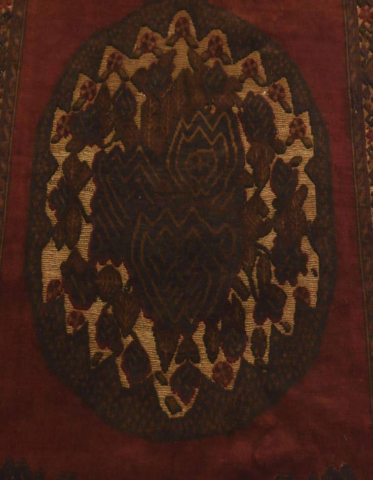 Detail image of  3' 10 x 6' 3  Hand Knotted Sumak Wool Rug