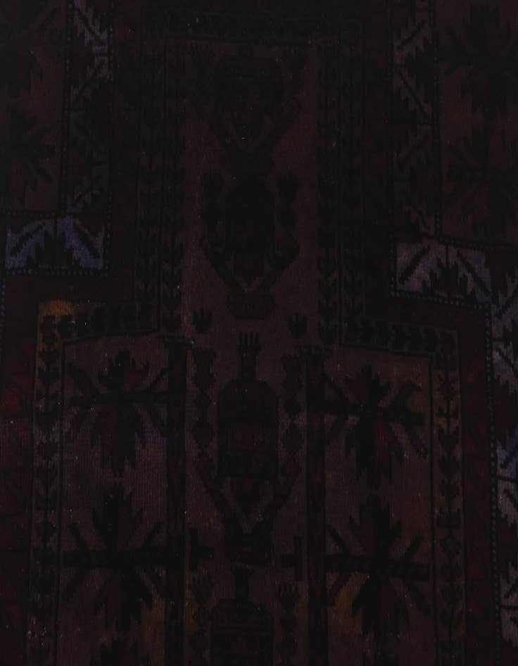 Detail image of  2' 4 x 4' 6  Hand Knotted Ultra Vintage Persian Wool Rug