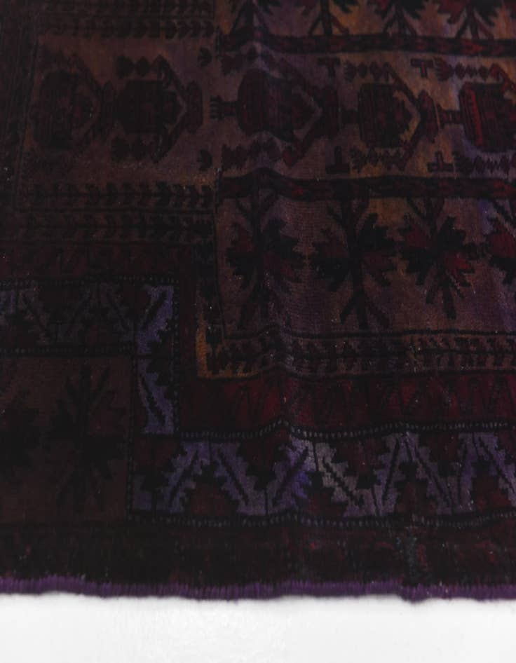 Detail image of  2' 4 x 4' 6  Hand Knotted Ultra Vintage Persian Wool Rug
