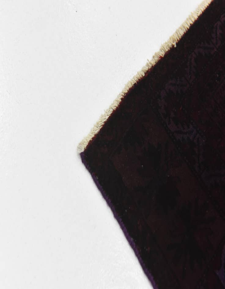 Detail image of  2' 4 x 4' 6  Hand Knotted Ultra Vintage Persian Wool Rug