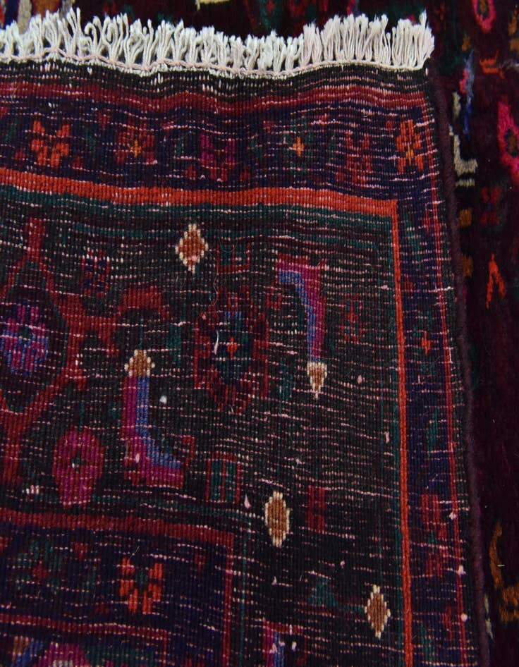 Detail image of 4' 7 x 9' 10 Hand Knotted Sanandaj Persian Wool Runner Rug