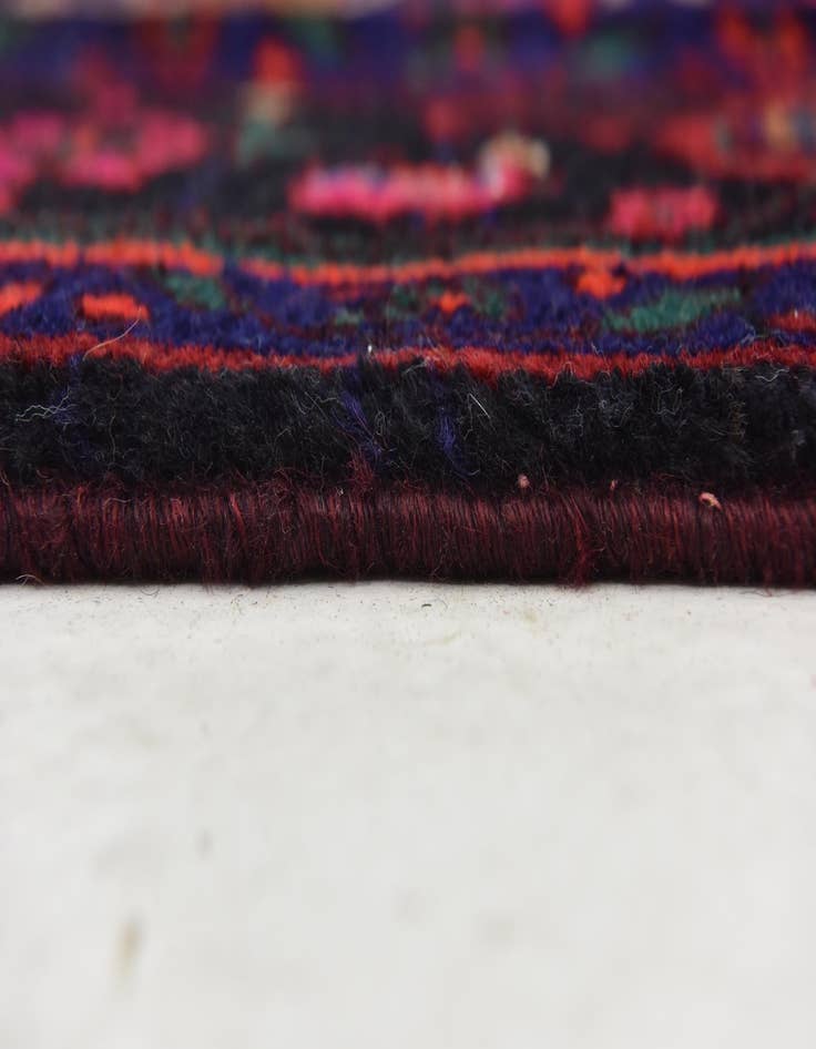 Detail image of 4' 7 x 9' 10 Hand Knotted Sanandaj Persian Wool Runner Rug