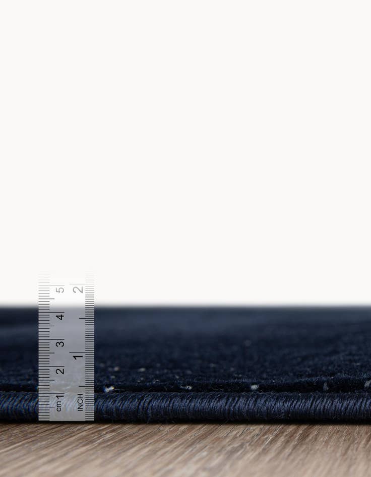 Detail image of  7' 10 x 10' Aakaar Rug