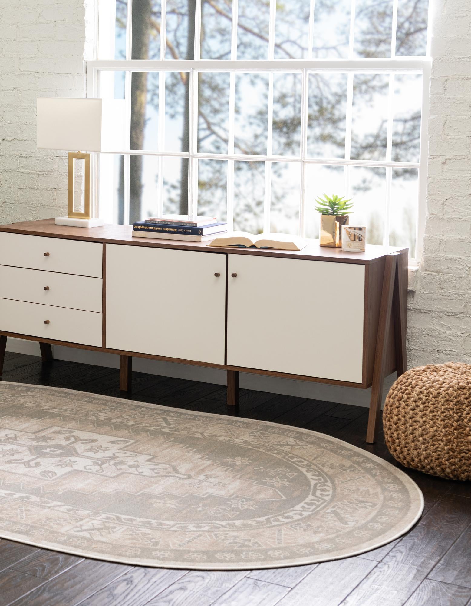  4' 1 x 6' 1 Whitney Oval Rug