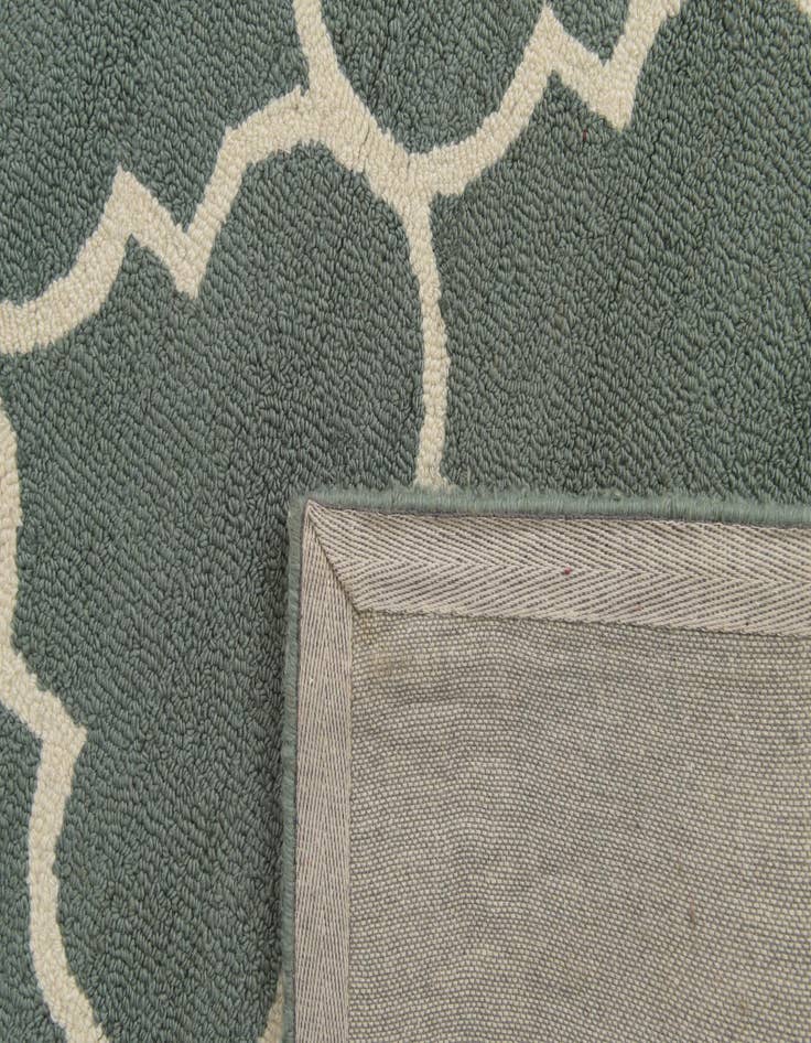 Detail image of  5' x 8' Luna Wool Rug