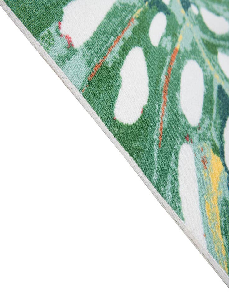 Detail image of  6' x 8' 10 Agra Rug