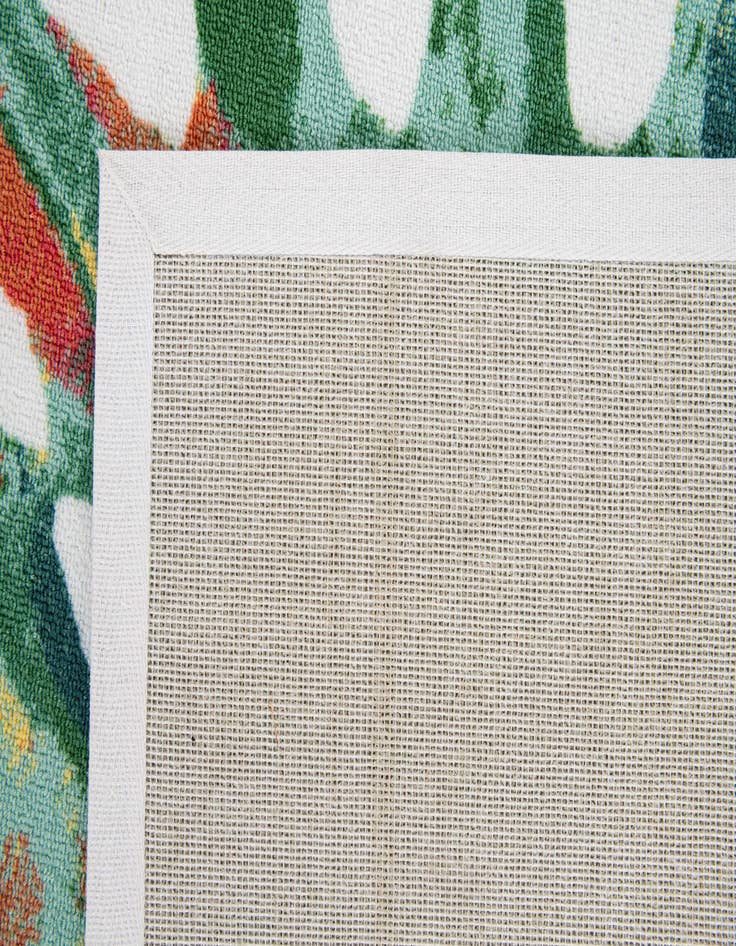 Detail image of  6' x 8' 10 Agra Rug