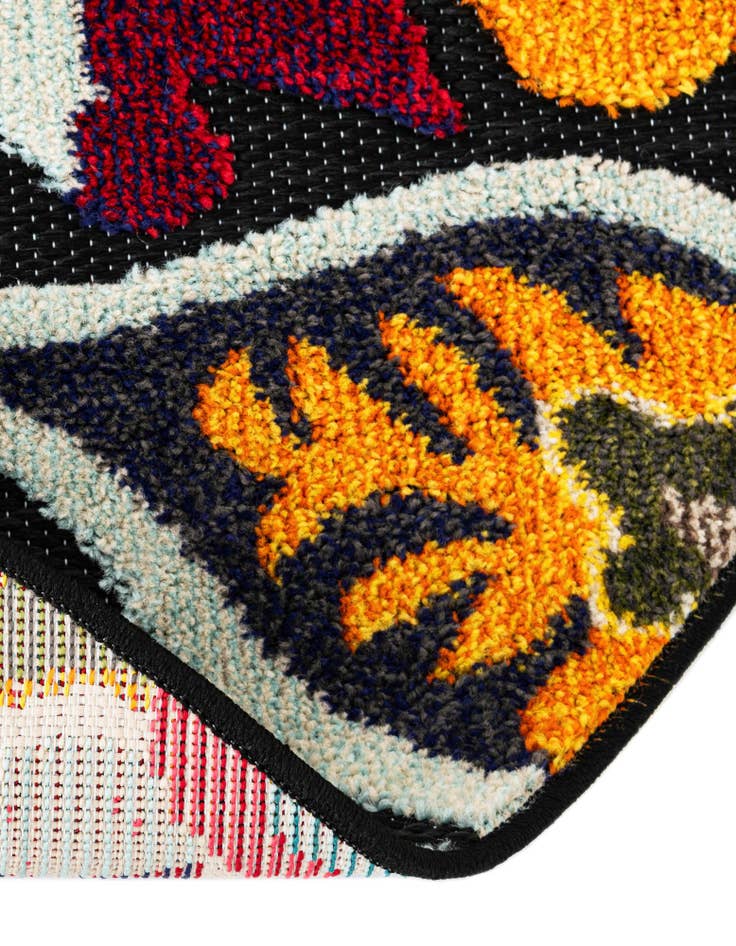 Detail image of  3' x 3'  Washable Casablanca Indoor / Outdoor Round Rug