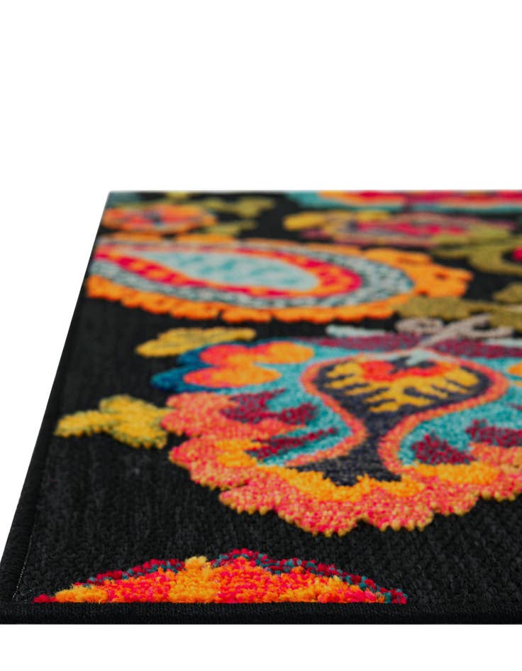 Detail image of  2' x 5'  Washable Casablanca Indoor / Outdoor Runner Rug