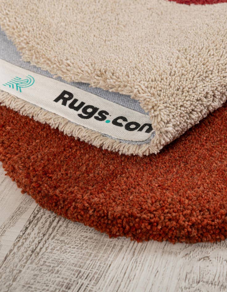 Detail image of  4' 1 x 6' 1 Handtufted Wool Freeform Rug