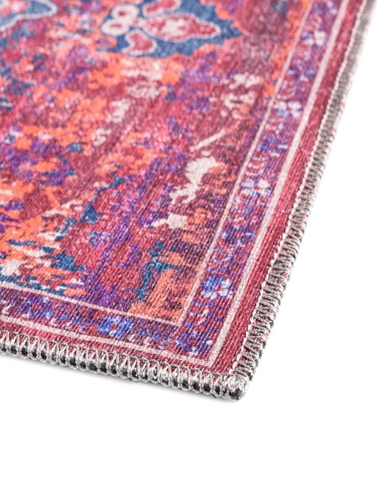 Detail image of  2' x 8'  Washable Francesca Runner Rug