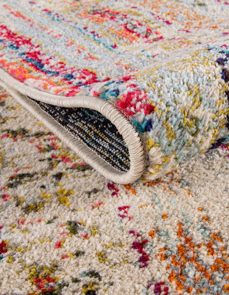 Detail image of  5' x 5'  Washable Mesa Octagon Rug