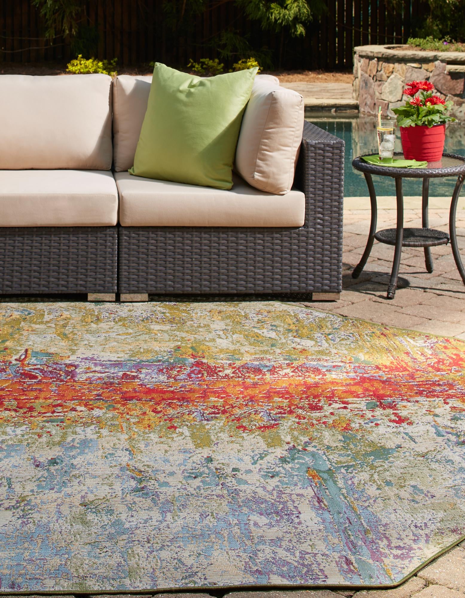 Multicolor 8' x 8' Modern Indoor / Outdoor Octagon Rug | Rugs.com