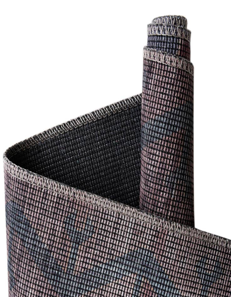 Detail image of  7' 10 x 7' 10  Washable Sisu Octagon Rug