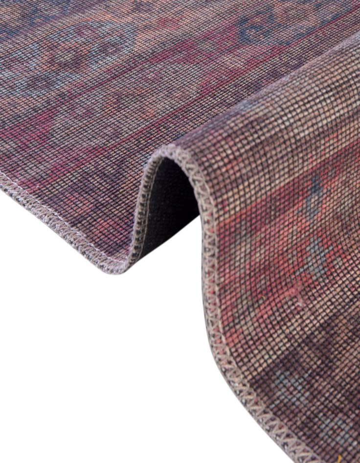 Detail image of  5' 3 x 5' 3  Washable Sisu Octagon Rug