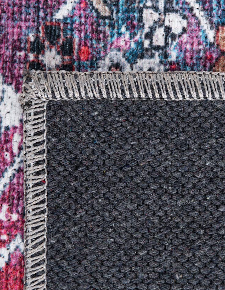 Detail image of  5' x 5'  Washable Yara Octagon Rug