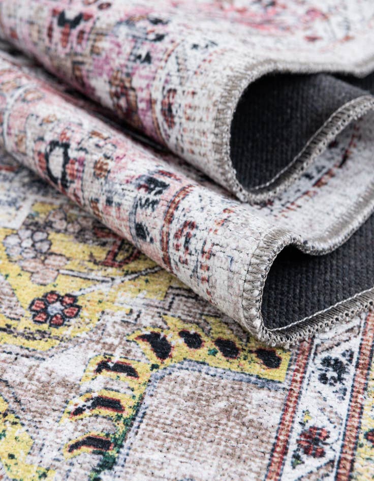 Detail image of  5' x 5'  Washable Yara Octagon Rug