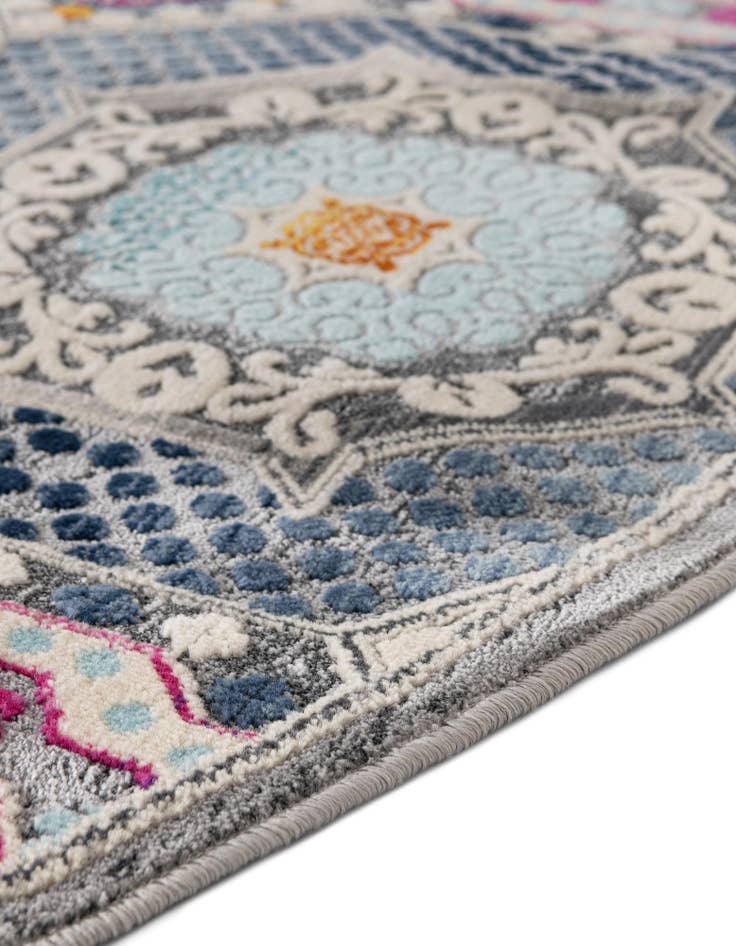 Detail image of  3' 7 x 5' 3 Budapest Oval Rug