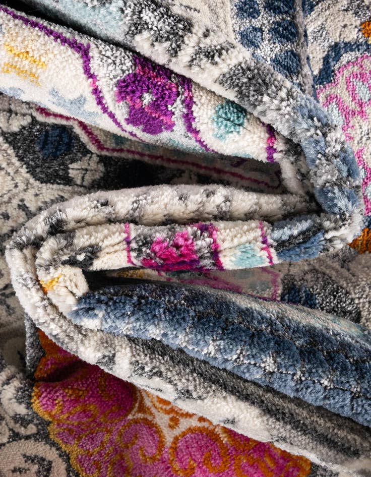 Detail image of  3' 7 x 5' 3 Budapest Oval Rug