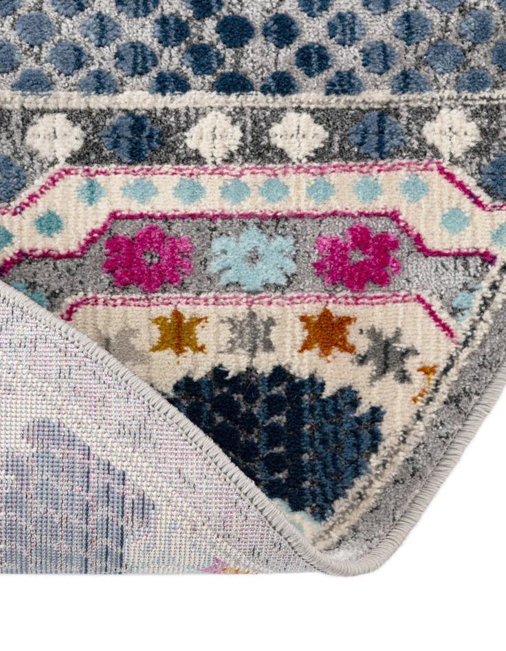 Detail image of  3' 7 x 5' 3 Budapest Oval Rug