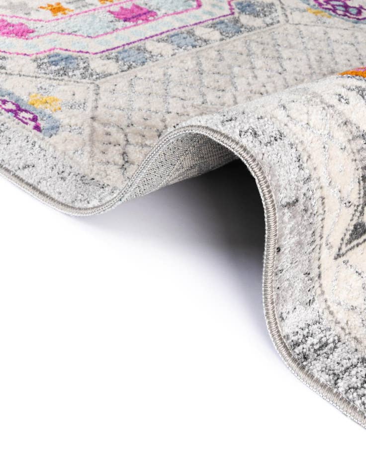 Detail image of  3' 7 x 5' 3 Budapest Oval Rug