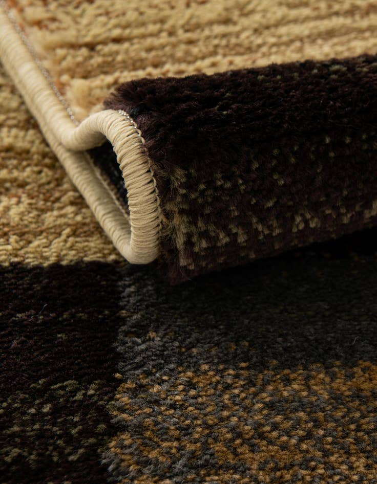 Detail image of  5' 3 x 8' Cafe Oval Rug