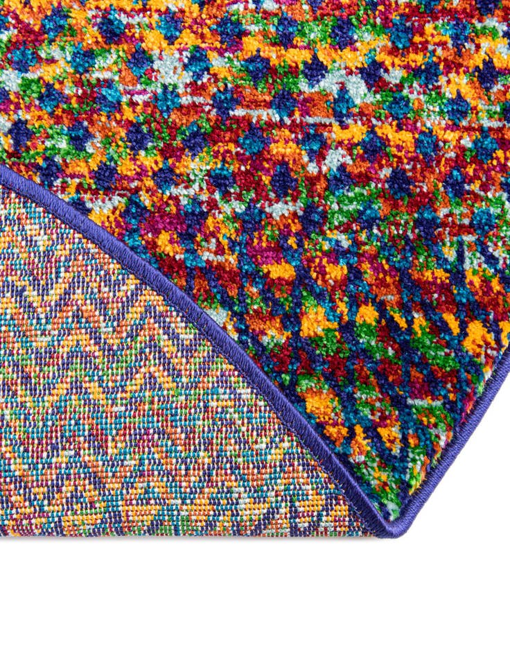 Detail image of  7' 10 x 10' Calypso Oval Rug