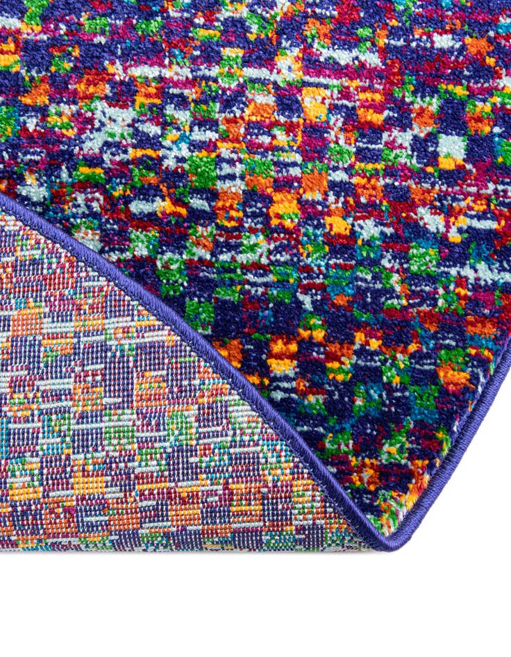 Detail image of  5' 3 x 8' Calypso Oval Rug