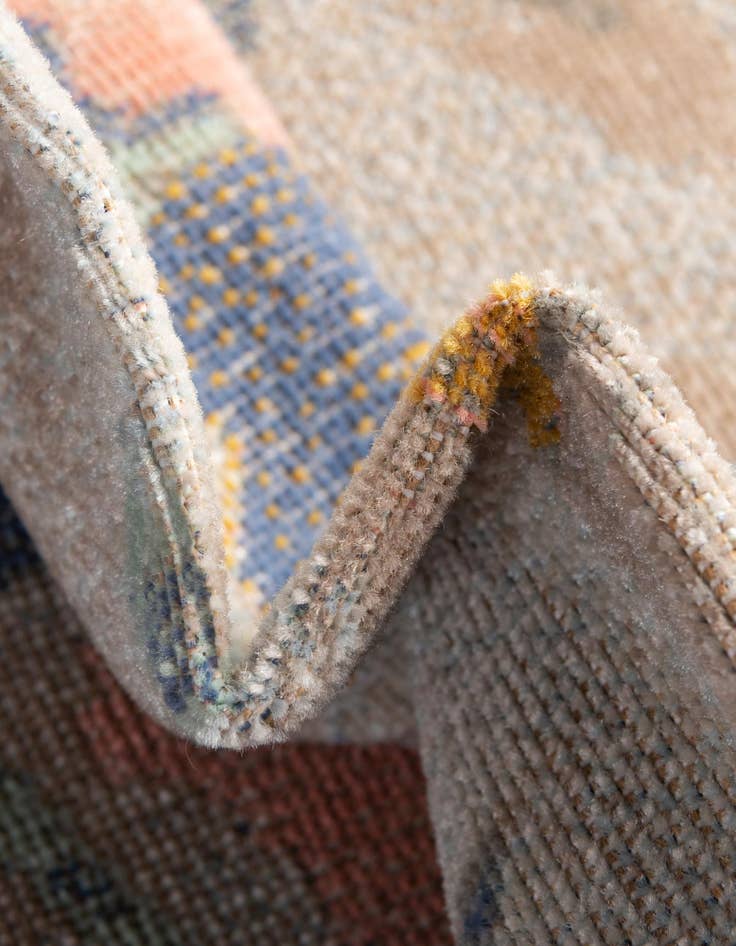 Detail image of  8' x 10' Lotus Oval Rug