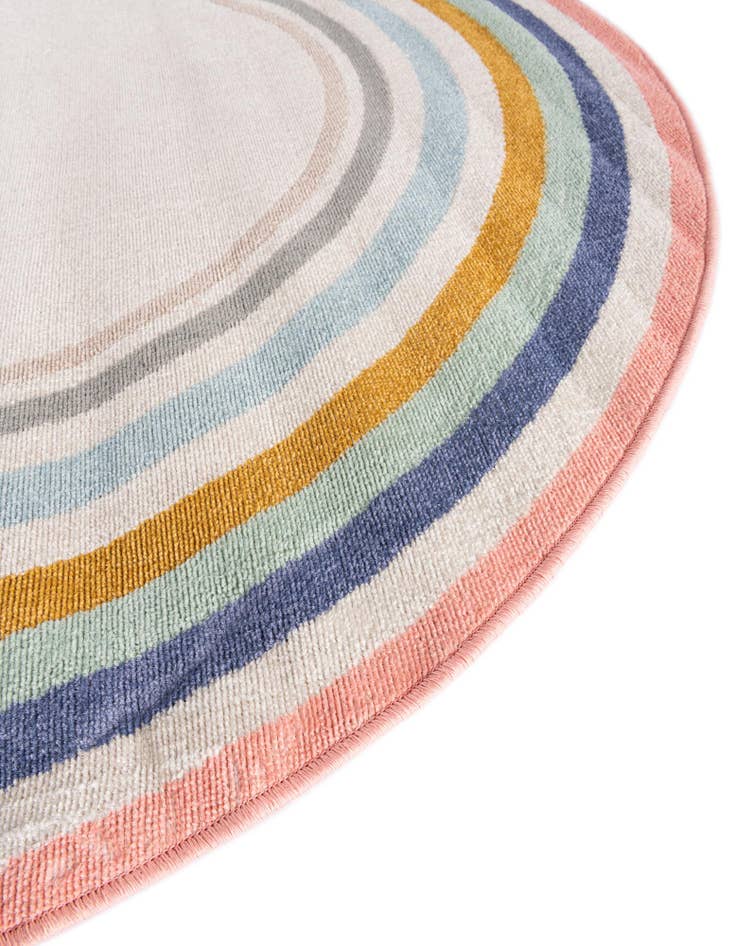 Detail image of 8' x 10' Lotus Oval Rug