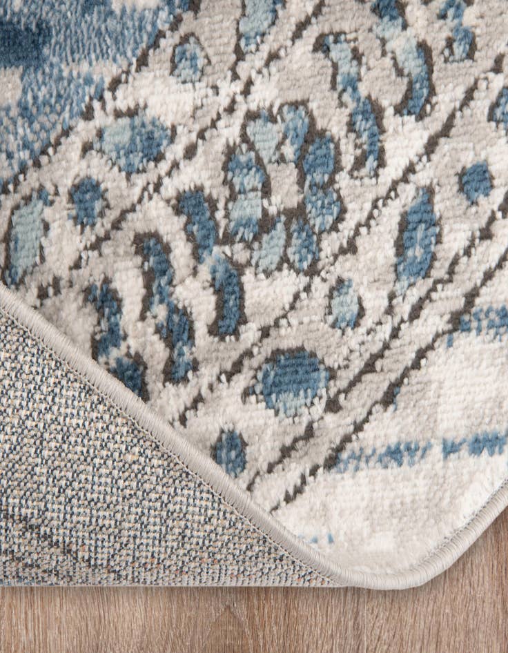 Detail image of  7' 10 x 10' Nyla Oval Rug