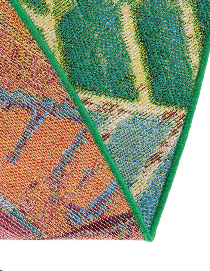 Detail image of  4' x 6'  Washable Botanical Indoor / Outdoor Oval Rug