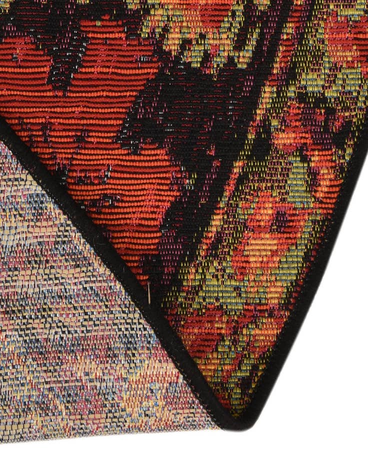 Detail image of  7' 10 x 10'  Washable Tribal Indoor / Outdoor Oval Rug