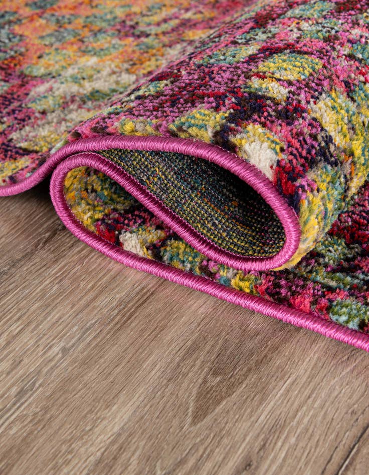 Detail image of  8' x 10'  Washable Sevilla Oval Rug