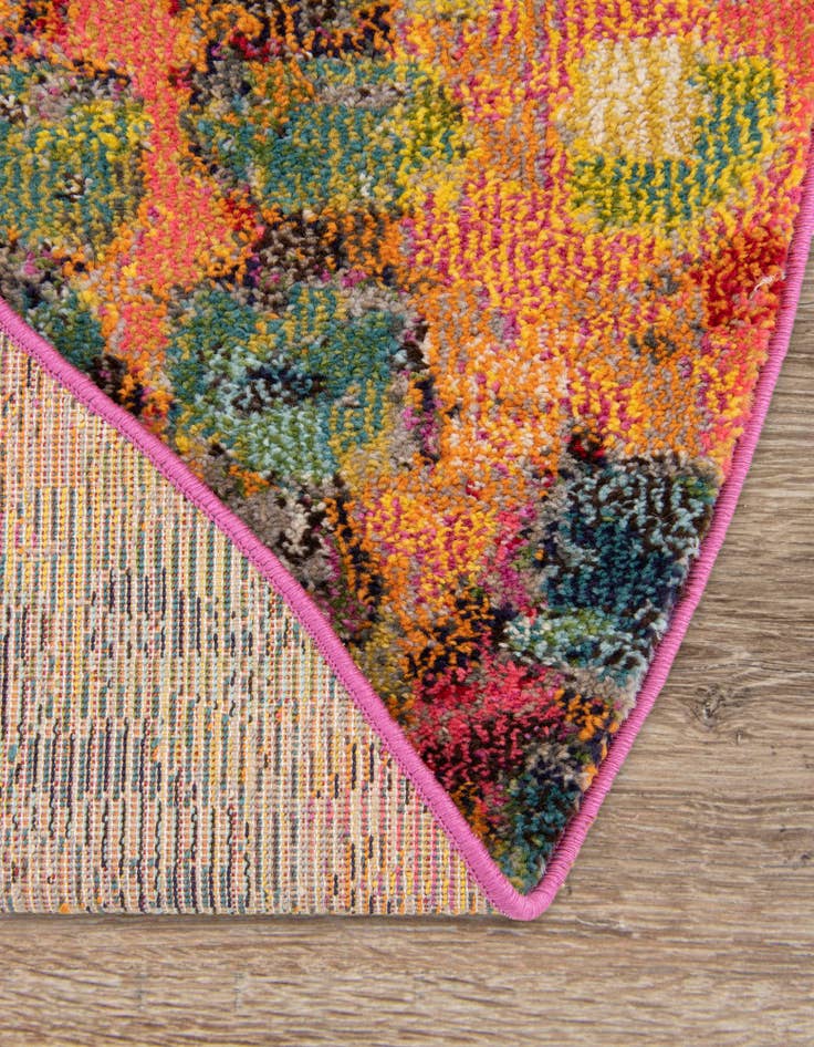 Detail image of  8' x 10'  Washable Sevilla Oval Rug