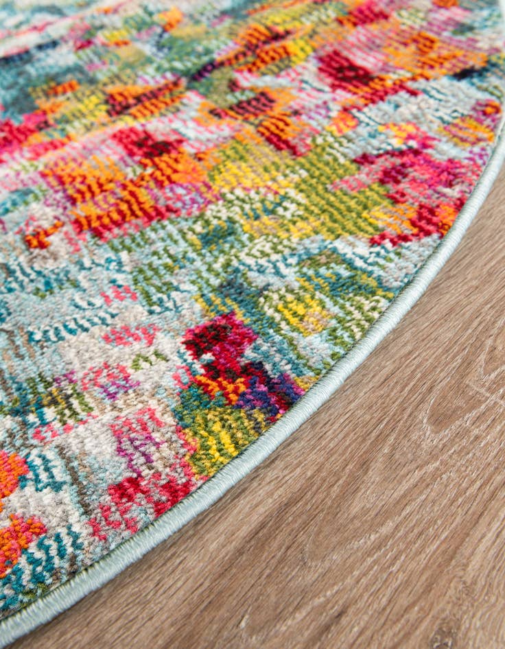 Detail image of  5' 3 x 8'  Washable Theia Oval Rug