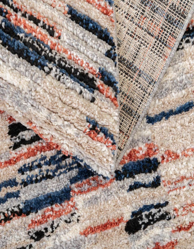 Detail image of  8' x 10' Tucson Oval Rug