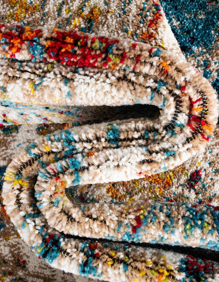 Detail image of  7' 10 x 10' Veneto Oval Rug