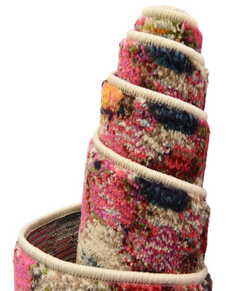 Detail image of  7' 10 x 10'  Washable Vivid Oval Rug