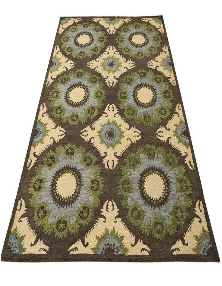 Detail image of  5' 1 x 8' Agra Rug