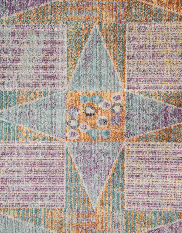 Detail image of 7' x 10' Alexis Rug