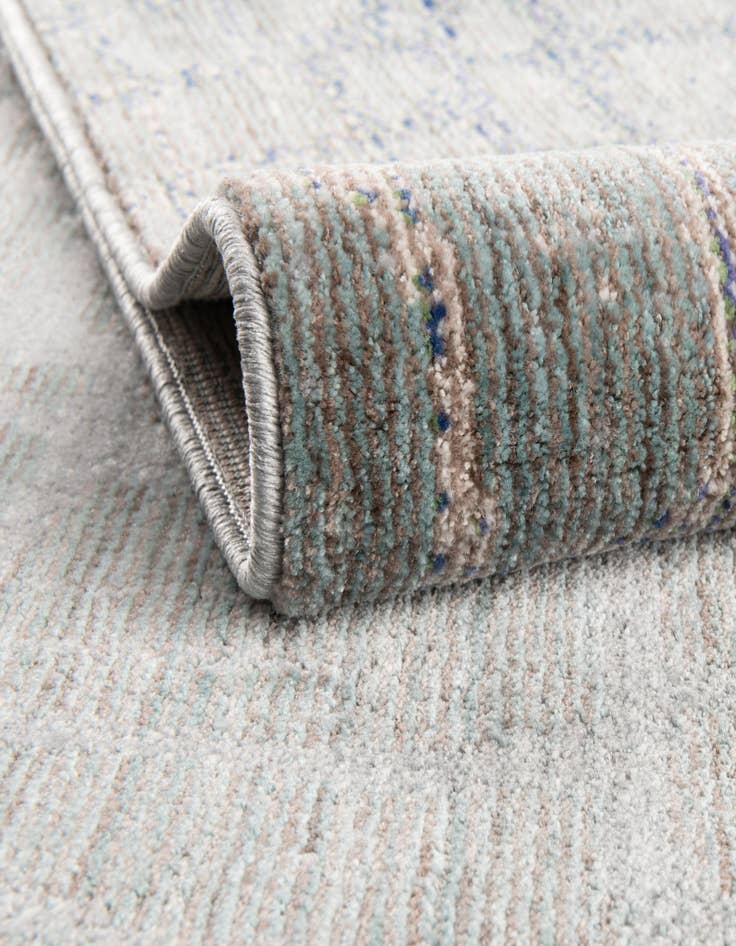 Detail image of  4' x 6' Alexis Rug