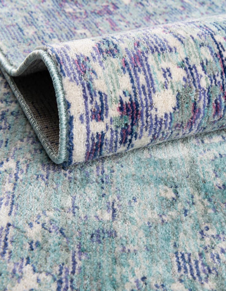 Detail image of  4' x 6' Alexis Rug