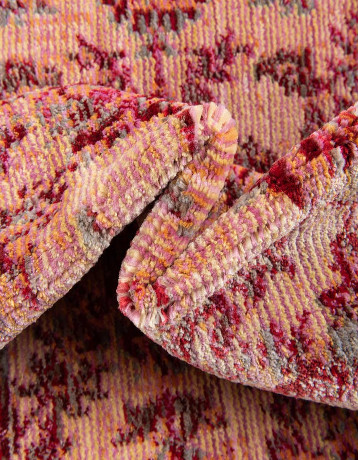 Detail image of  4' x 6' Alexis Rug