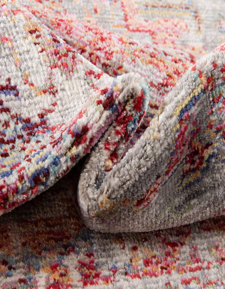 Detail image of  5' x 7' 7 Alexis Rug