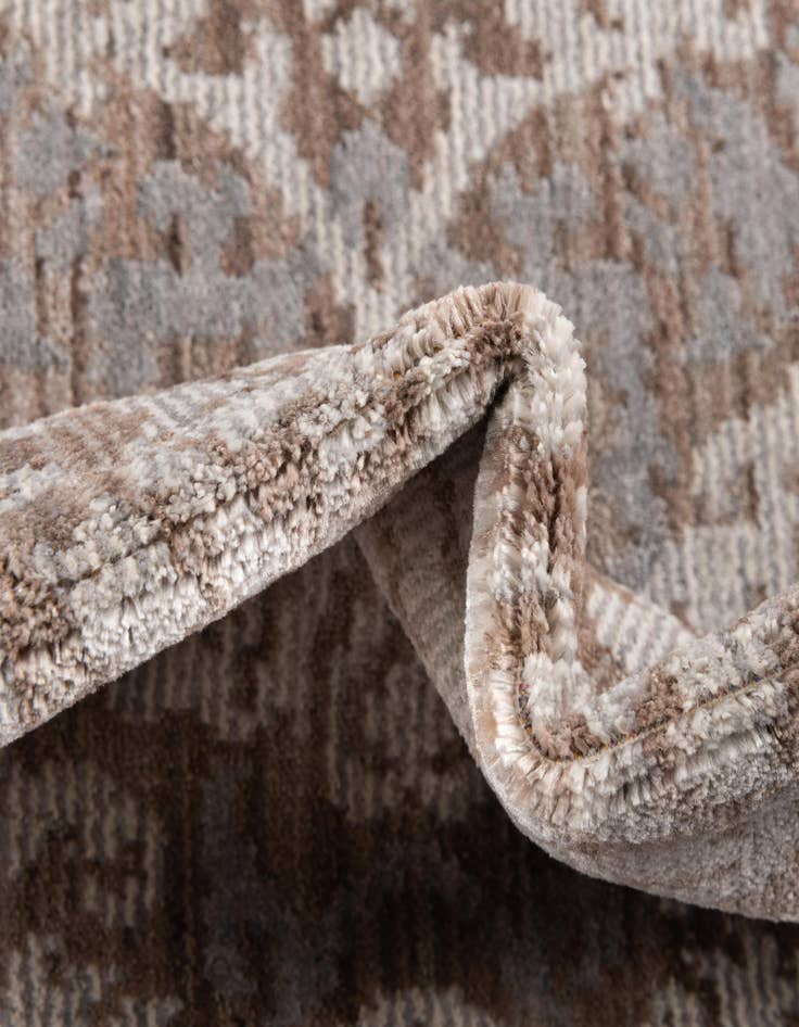 Detail image of  3' x 5' Alexis Rug