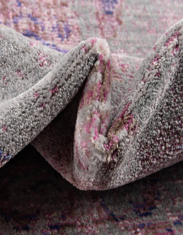 Detail image of  5' x 8' Alexis Rug