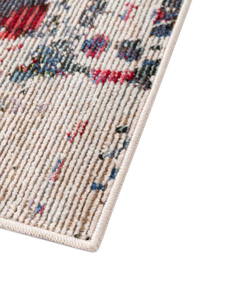 Detail image of  6' 7 x 9' 2 Amulet Rug